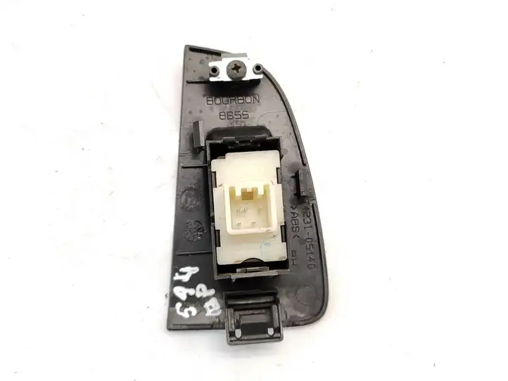 Toyota Avensis T250 (2006 - 2009) 7423105140 Блок кнопок стеклоподъемников — фото 8