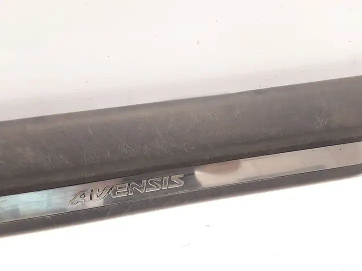 Toyota Avensis T250 (2006 - 2009) 6791405040 Внутренняя отделка переднего порога — фото 8