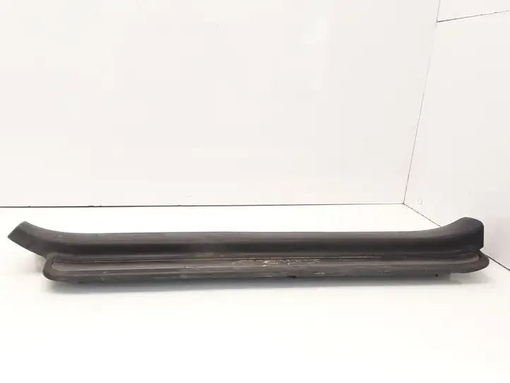 Toyota Avensis T250 (2006 - 2009) 6791305050 Внутренняя отделка переднего порога — фото 2