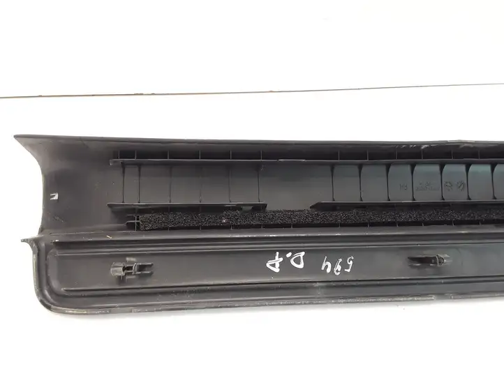 Toyota Avensis T250 (2006 - 2009) 6791305050 Внутренняя отделка переднего порога — фото 5