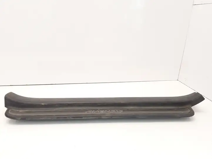 Toyota Avensis T250 (2006 - 2009) 6791405050 Внутренняя отделка переднего порога — фото 2