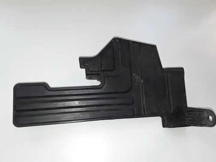 Suzuki Vitara (2014 - 2018) 7243754P1 Дефлектор воздуха — фото 2