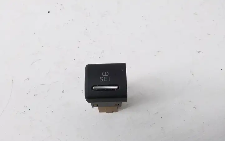 Audi A3/S3 8P (2004 - 2008) 8P0927121A Другие включатели / ручки/ переключатели — фото 1