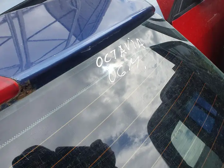 Skoda Octavia Mk2 (1Z) (2004 - 2013) Крышка багажника — фото 5