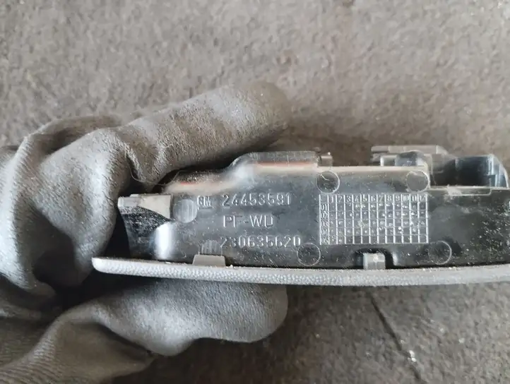 Opel Vectra C (2002 - 2005) 24453591 Передняя пепельница — фото 4