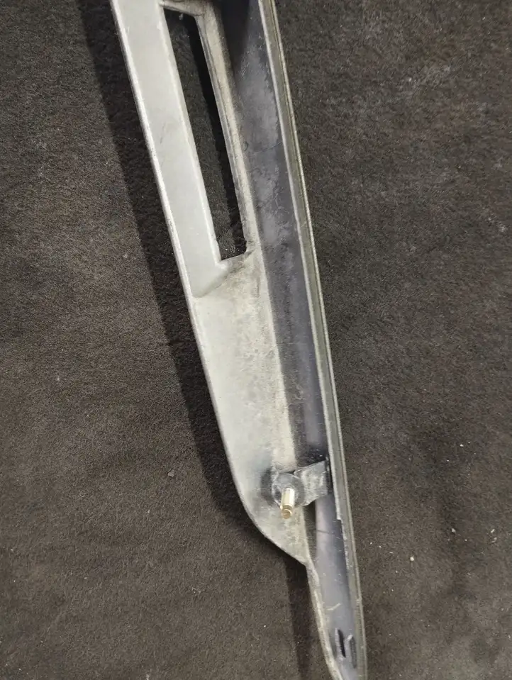 Toyota Avensis Verso (2004 - 2009) 7681144030 Подсветка номера — фото 4