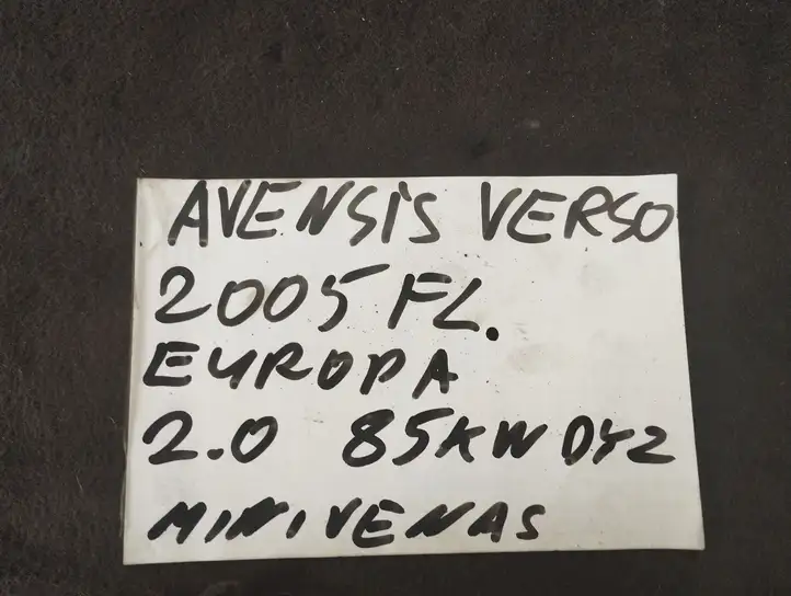 Toyota Avensis Verso (2004 - 2009) 8403044020 Блок кнопок стеклоподъемников — фото 3