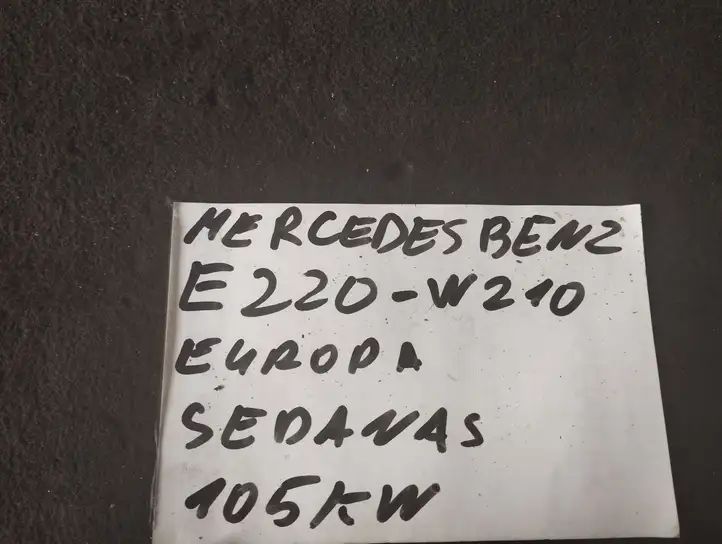 Mercedes-Benz E W210 (1995 - 2002) 191H028 Включатель освещения интерьера — фото 2