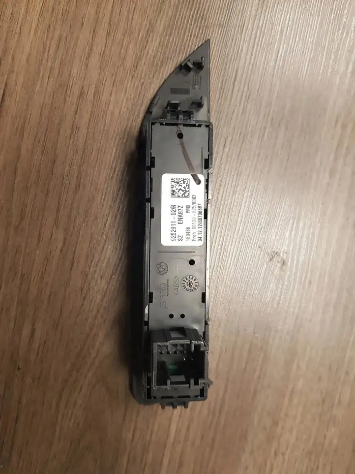 BMW 3 F30 F35 F31 (2012 - 2018) 9252911 Выключатель ASR — фото 3