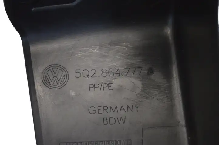 Volkswagen Golf VII (2013 - 2019) 5Q2864777 Прочие детали салона — фото 5