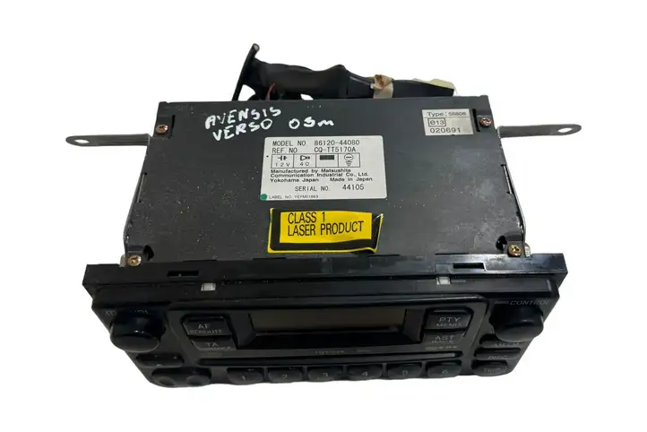 Toyota Avensis Verso (2004 - 2009) 8612044080 Магнитола / мультимедийная система — фото 4