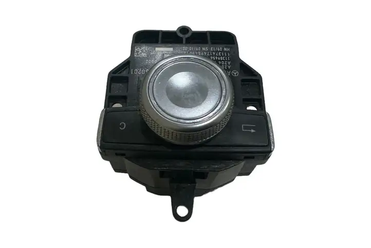 Mercedes-Benz GLK X204 (2008 - 2016) A2048700779 Контроллер мультимедийной системы — фото 2