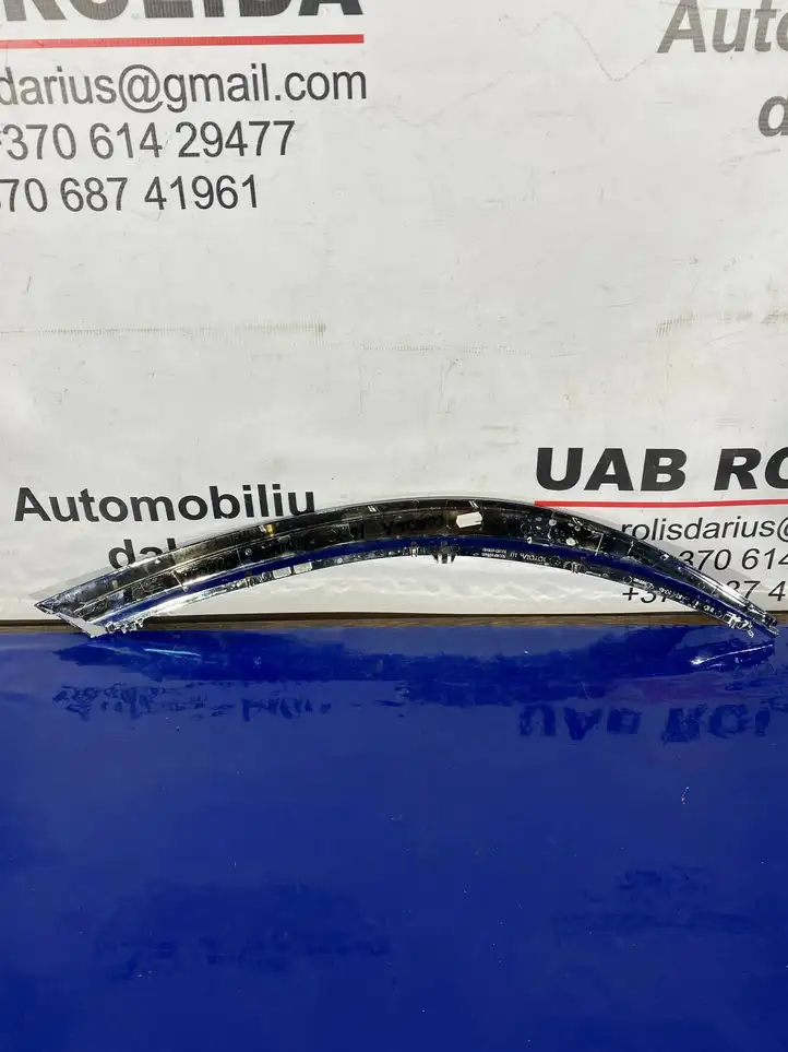 Toyota Corolla E160 E170 (2013 - ) 5318202010 Окантовка фары — фото 7