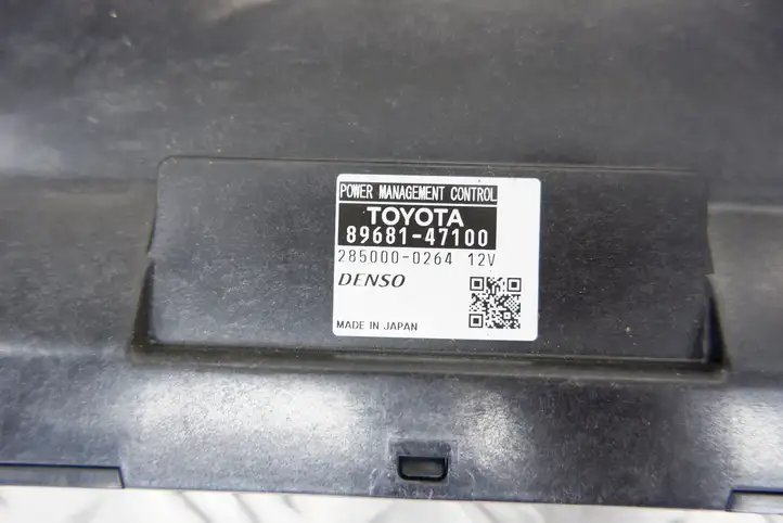 Toyota Prius (XW30) (2009 - 2015) 8999047060 Комплект системы зажигания — фото 9