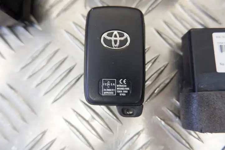 Toyota Prius (XW30) (2009 - 2015) 8968147100 Комплект системы зажигания — фото 5