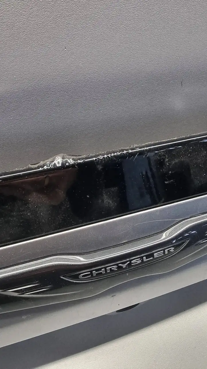 Chrysler Pacifica (2016 - ) 6NX37JSCAB Крышка — фото 2