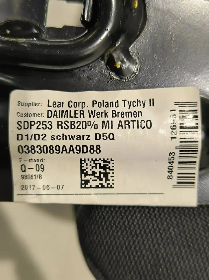 Mercedes-Benz GLC X253/C253 (2015 - ) A2539204700 Прочие детали салона — фото 7