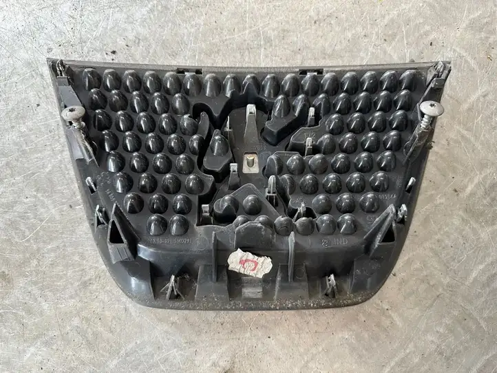 Peugeot 3008 I   9685973077 Значок производителя