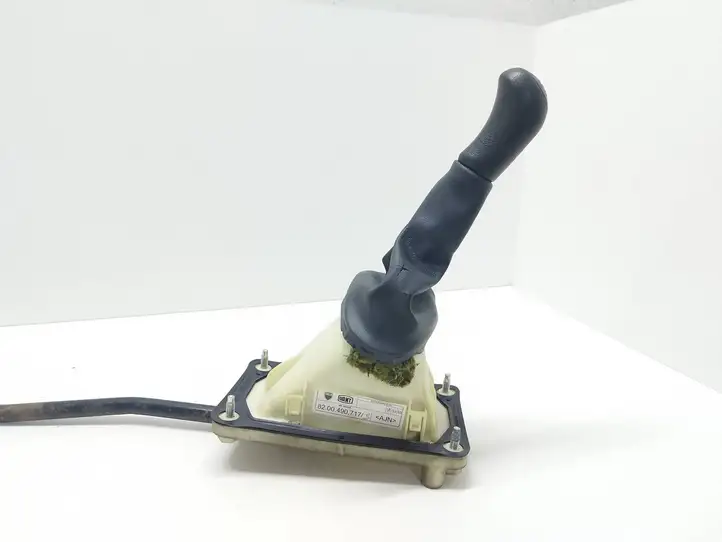 Dacia Sandero (2008 - 2012)  8200490717 Механизм переключения передач (кулиса) (в салоне)