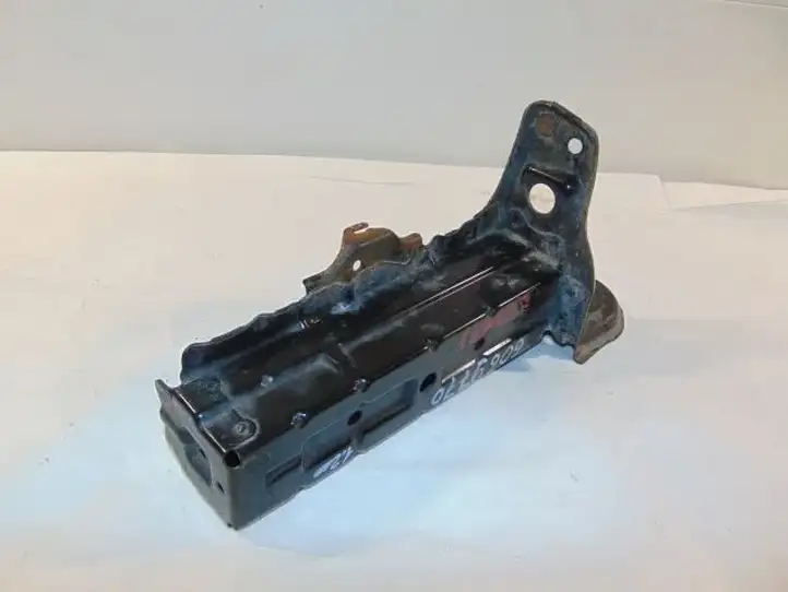 Toyota Camry VIII XV70 (2017 - 2020) 5210333010 Амортизатор переднего бампера — фото 1