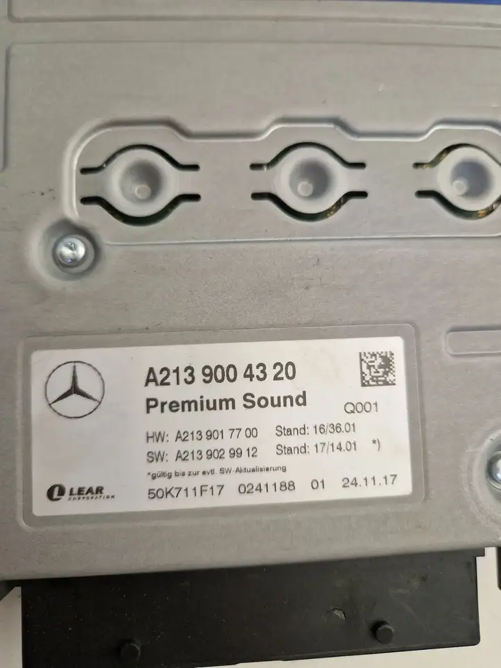 Mercedes-Benz C W205 (2014 - 2021) A2139017700 Усилитель звука — фото 4