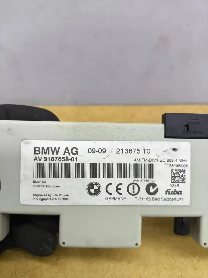 BMW 3 E92 E93 (2005 - 2014) 9187658 Усилитель антенны — фото 6