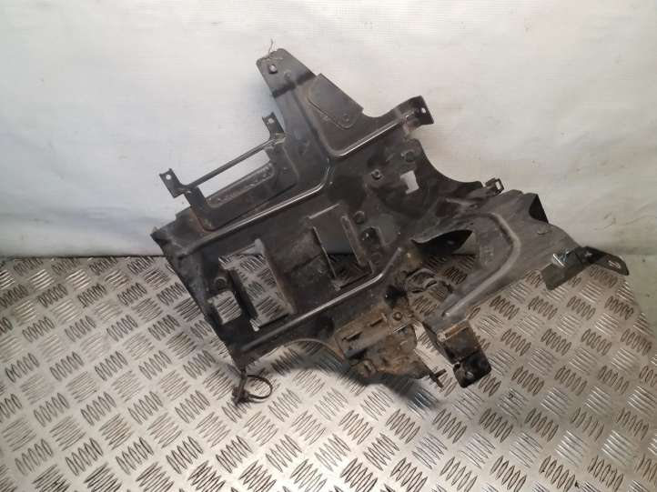 282785574R Opel Movano B Variklio valdymo bloko laikiklis