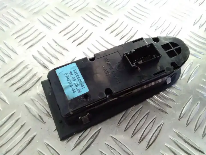BMW 3 E90 E91 (2005 - 2012) 915550401 Кнопка стеклоподъемников — фото 2