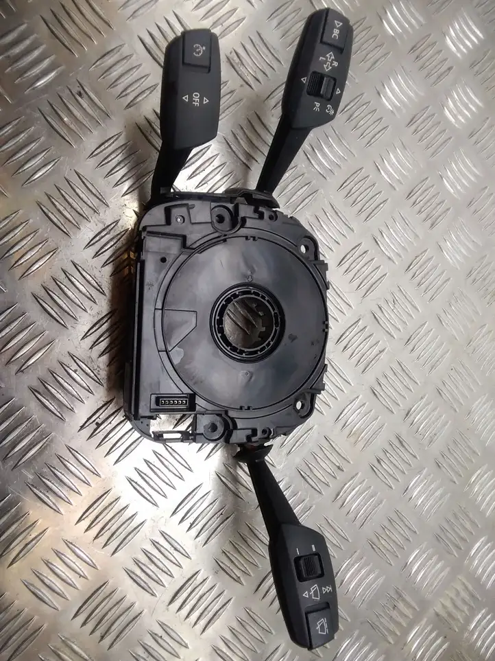 BMW 3 E90 E91 (2005 - 2012) 01108100 Комплект ручек — фото 1