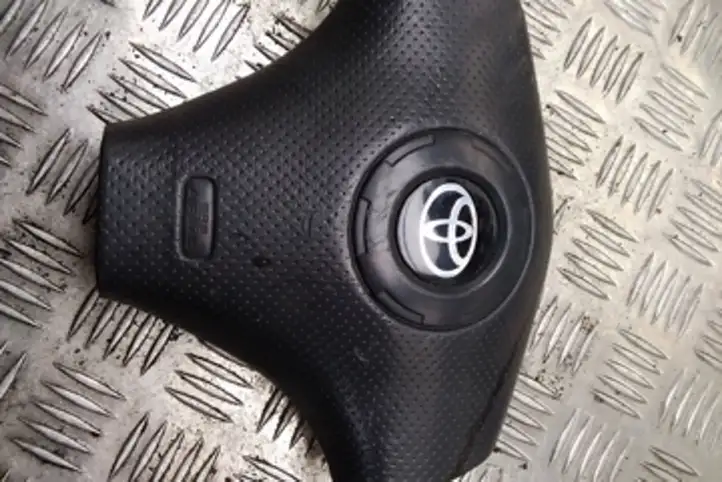 Toyota Yaris (1999 - 2003) 8T2P02ZJ0445 Крышка airbag рулевого колеса — фото 1