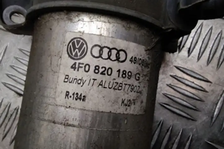Audi A6 S6 C6 4F (2004 - 2008) 4F0820189G Осушитель кондиционера — фото 2
