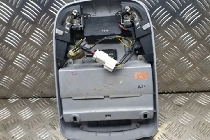 Hyundai Santa Fe (2000 - 2005) 9280026000 Передняя подсветка — фото 3