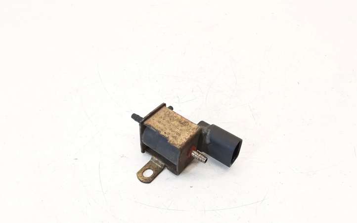 028906283N Audi A3 S3 8L Solenoidinis vožtuvas