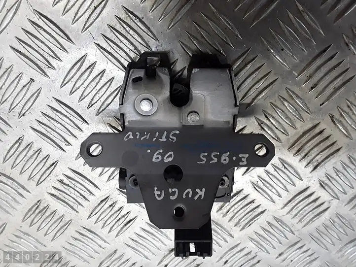 Ford Kuga I (2008 - 2012) 8V41-S442A66-AD Замок заднего стекла — фото 1
