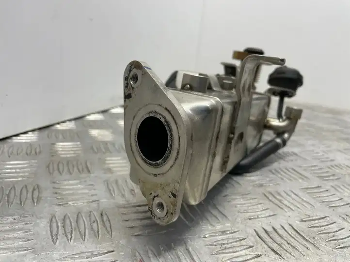 BMW 3 F30 F35 F31 (2012 - 2018) 7810751 Охладитель клапана EGR — фото 2