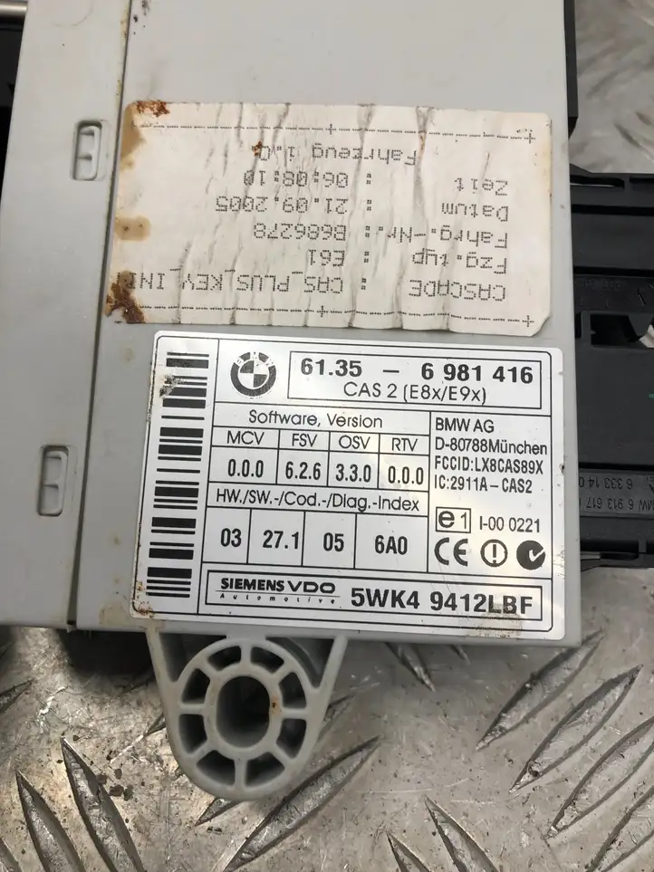 BMW 5 E60 E61 (2004 - 2010) 7798422 Комплект системы зажигания — фото 8