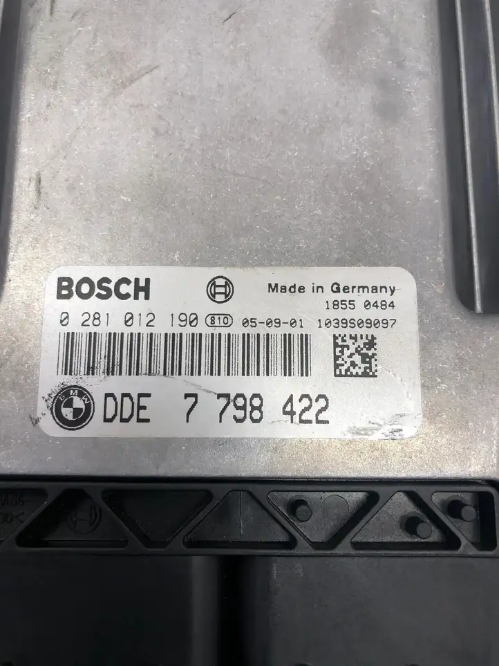 BMW 5 E60 E61 (2004 - 2010) 7798422 Комплект системы зажигания — фото 9