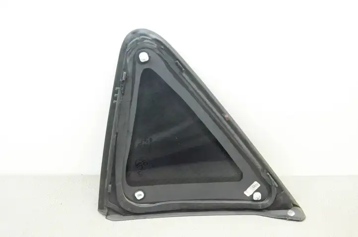 Seat Leon (5F) (2012 - 2019) 5F4845041H Заднее боковое стекло — фото 7