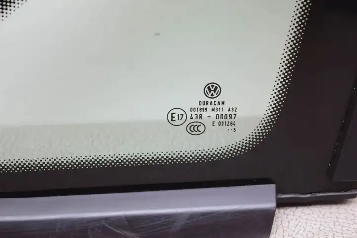 Volkswagen Caddy (2010 - 2015) 2K5845411A Треугольное стекло кузова — фото 2