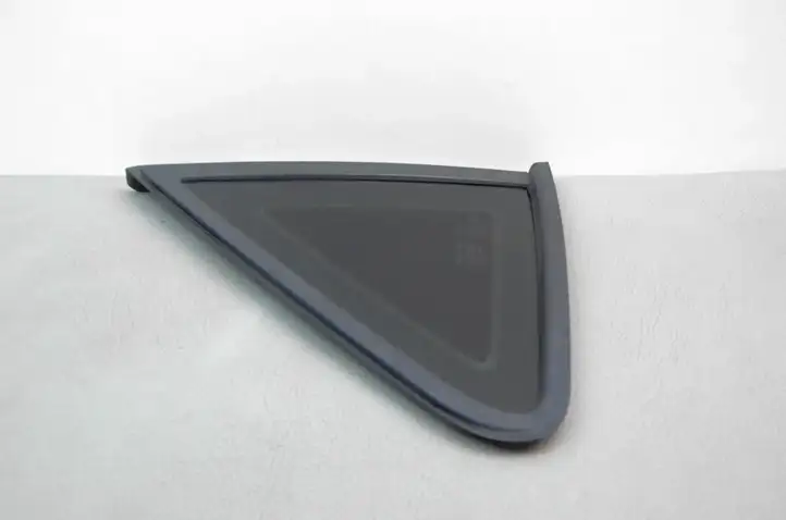 Seat Leon (5F) (2012 - 2019) 5F4845042H Заднее боковое стекло — фото 4