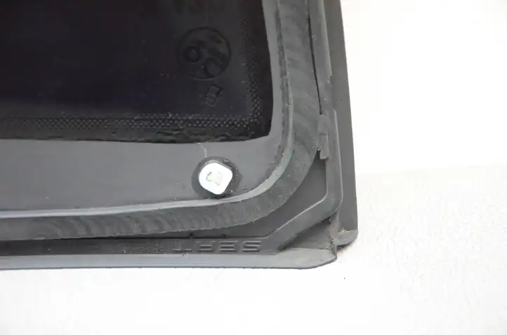 Seat Leon (5F) (2012 - 2019) 5F4845042H Заднее боковое стекло — фото 9