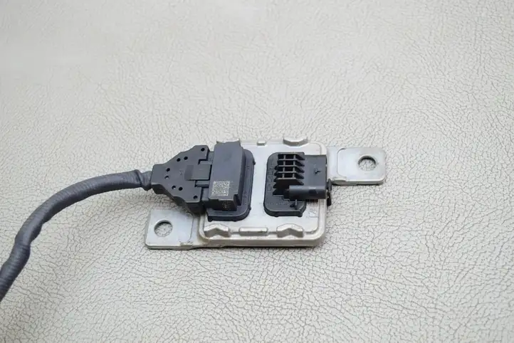 Audi A4 S4 B9 (2015 - 2019) 8W0907807H Лямбда-зонд — фото 6