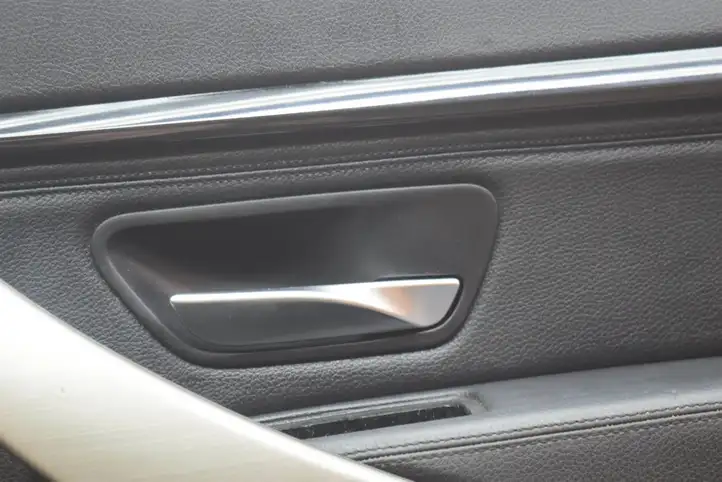 BMW (2013 - 2017) 7295168 Обшивка передней двери — фото 4