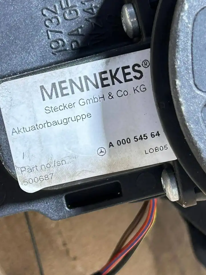 Mercedes-Benz B-class W246 (2014 - 2018) A2425409201 Зарядный разъем электромобиля — фото 4