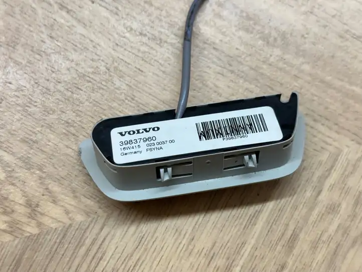Volvo XC90 (2014 - 2019) P39837960 Микрофон (Bluetooth / телефон) — фото 3