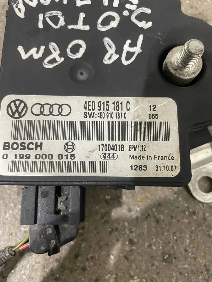 Audi A8 S8 D3 4E (2005 - 2007) 4E0915181C Блок управления аккумулятором — фото 5