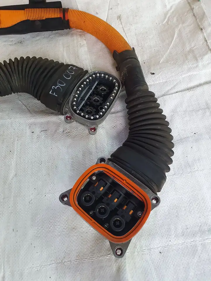 BMW 3 F30 F35 F31 (2012 - 2018) 6824116 Прочая электропроводка — фото 2