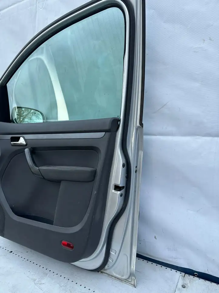 Volkswagen Touran I (2003 - 2010) Дверь — фото 5