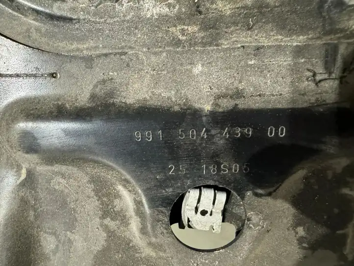 Porsche 911 991 (2011 - 2019) 99150443900 Прочие внешние детали — фото 2