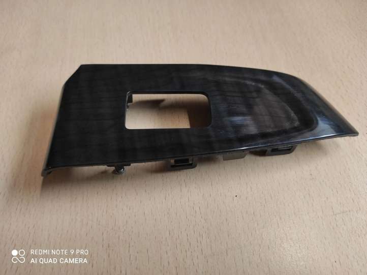 83743TL0G0150 Honda Accord Kita priekinių durų apdailos detalė